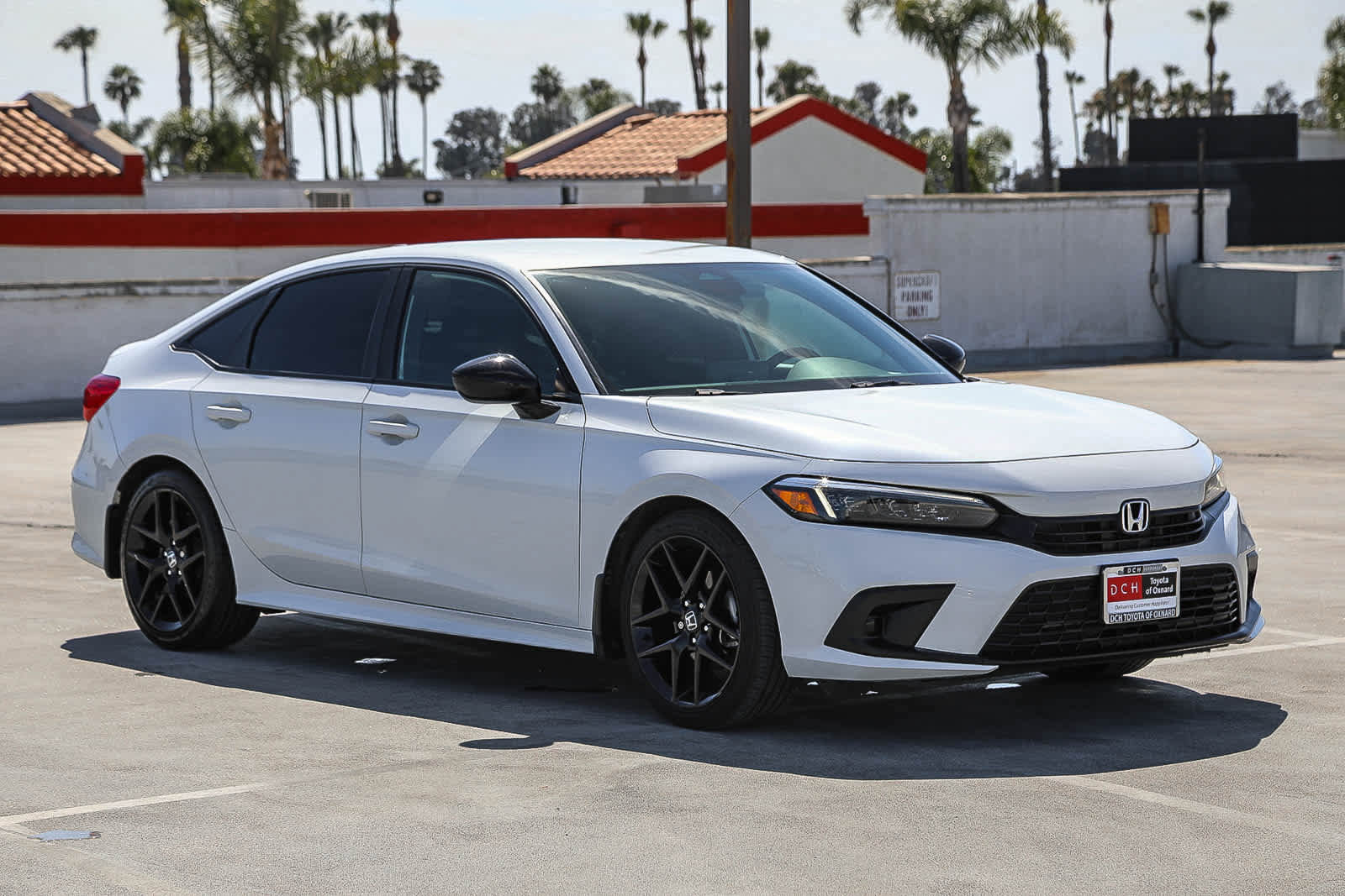 Used 2023 Honda Civic Sport image 4