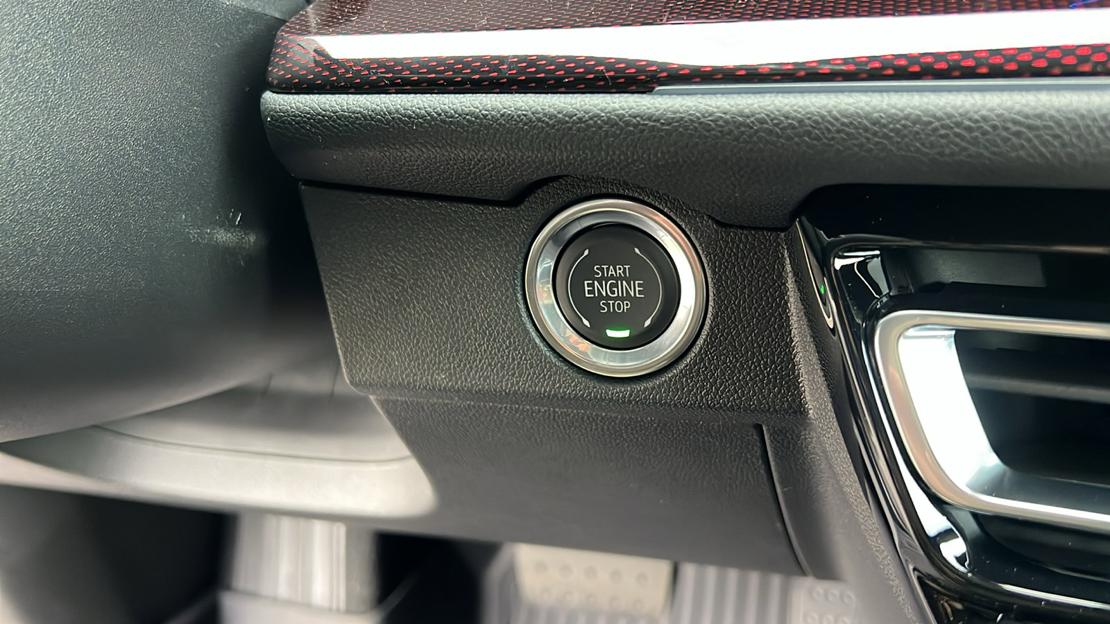 New 2026 Chevrolet Traverse Z71 w/ Driver Confidence Package image 24