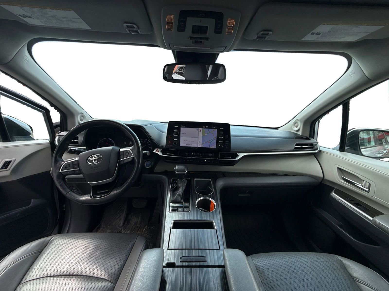 Used 2021 Toyota Sienna Limited AWD/4WD image 13