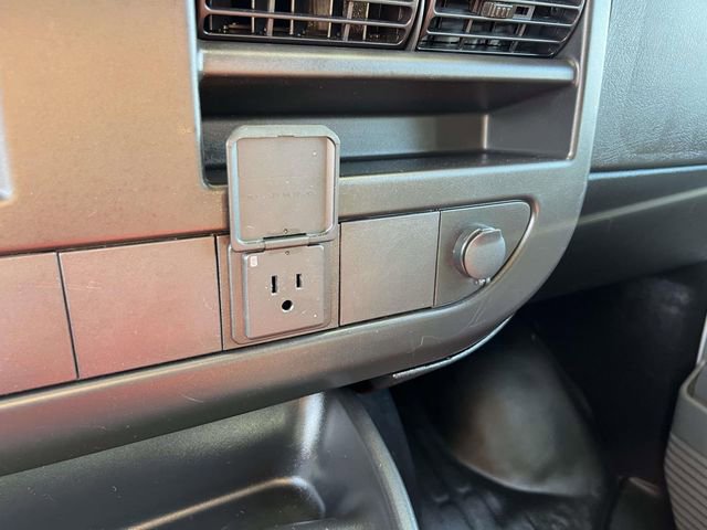 Used 2024 GMC Savana 2500 w/ Driver Convenience Package image 30