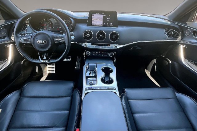 Used 2018 Kia Stinger GT2 RWD image 7