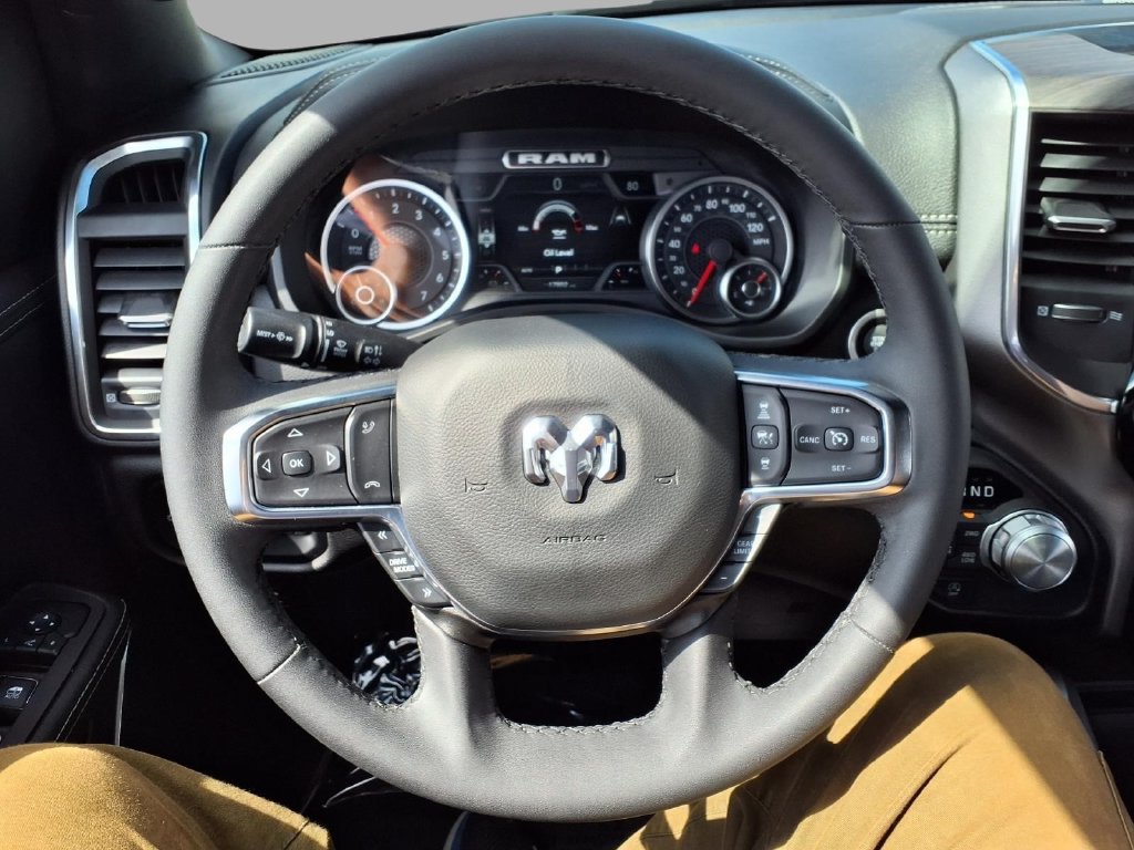 Used 2026 RAM 1500 Laramie AWD/4WD image 15