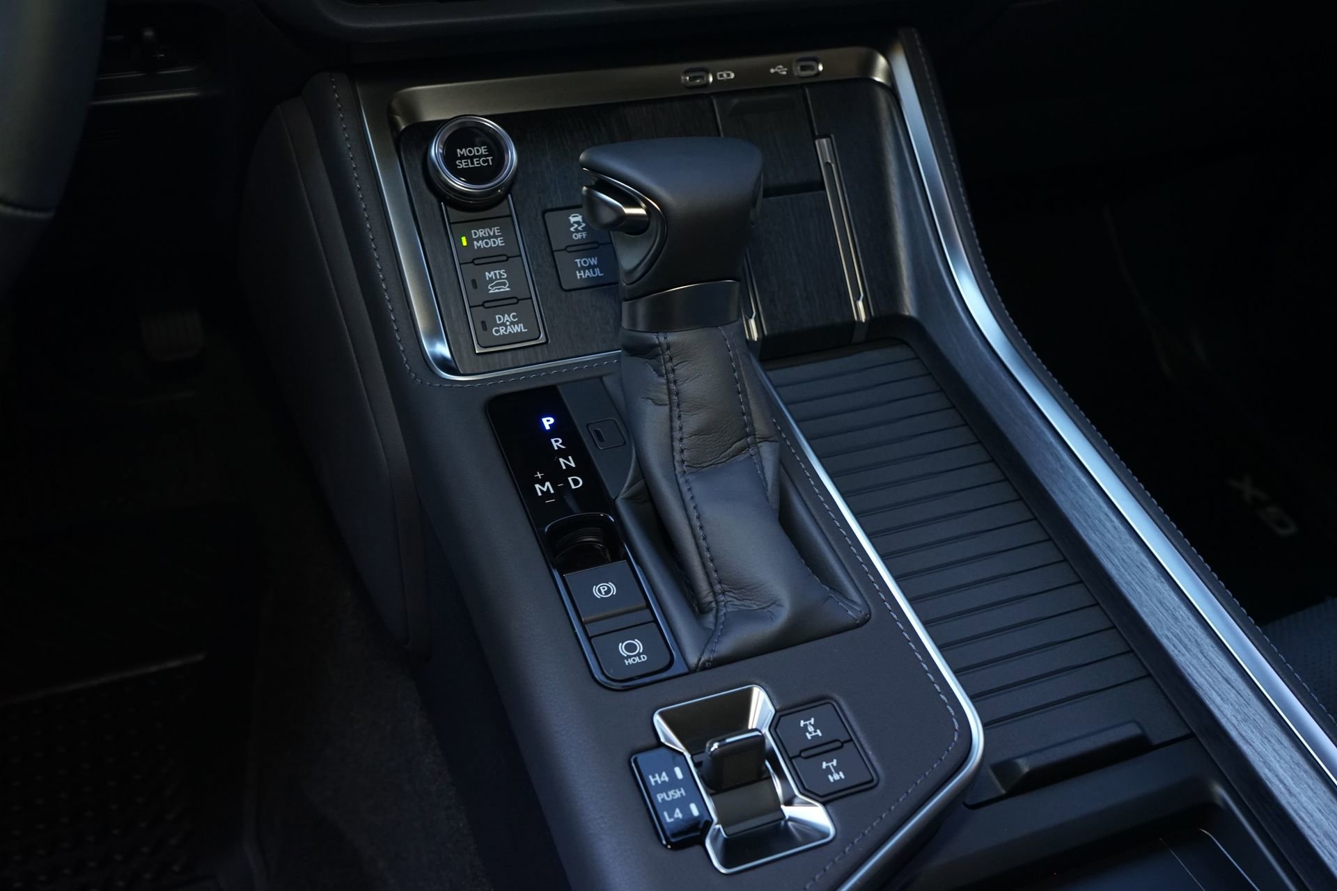 Used 2026 Lexus GX 550 image 18