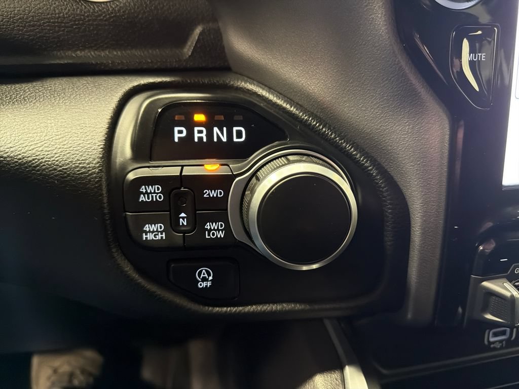 Used 2025 RAM 1500 Big Horn AWD/4WD image 29