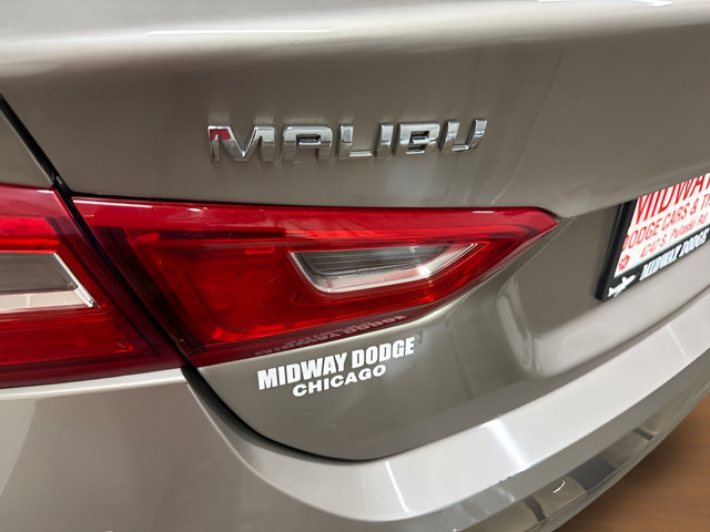 Used 2023 Chevrolet Malibu LT w/ Driver Confidence Package FWD image 8