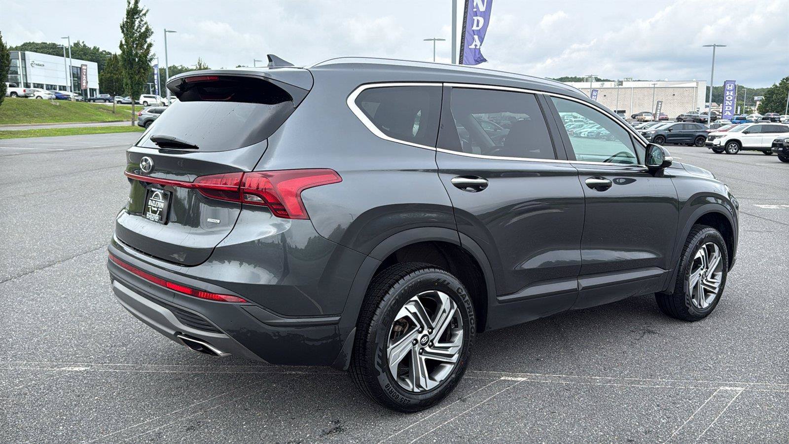 Certified 2023 Hyundai Santa Fe SEL w/ Cargo Package AWD/4WD image 5