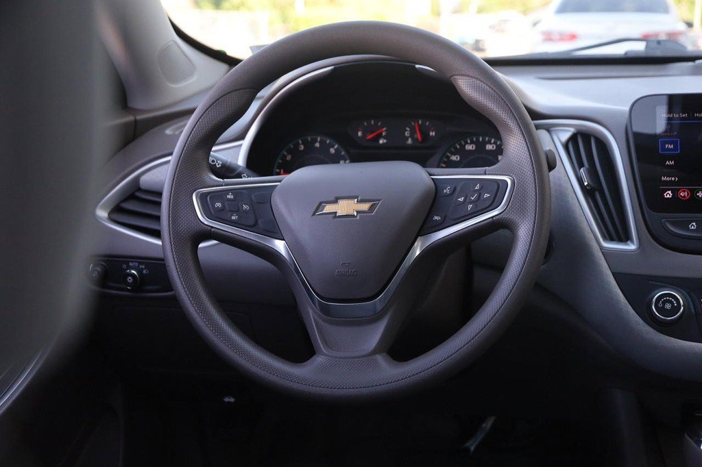 Used 2020 Chevrolet Malibu LS FWD image 22