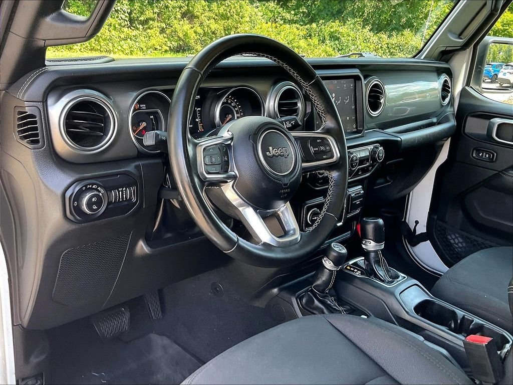 Used 2022 Jeep Gladiator Overland AWD/4WD image 8