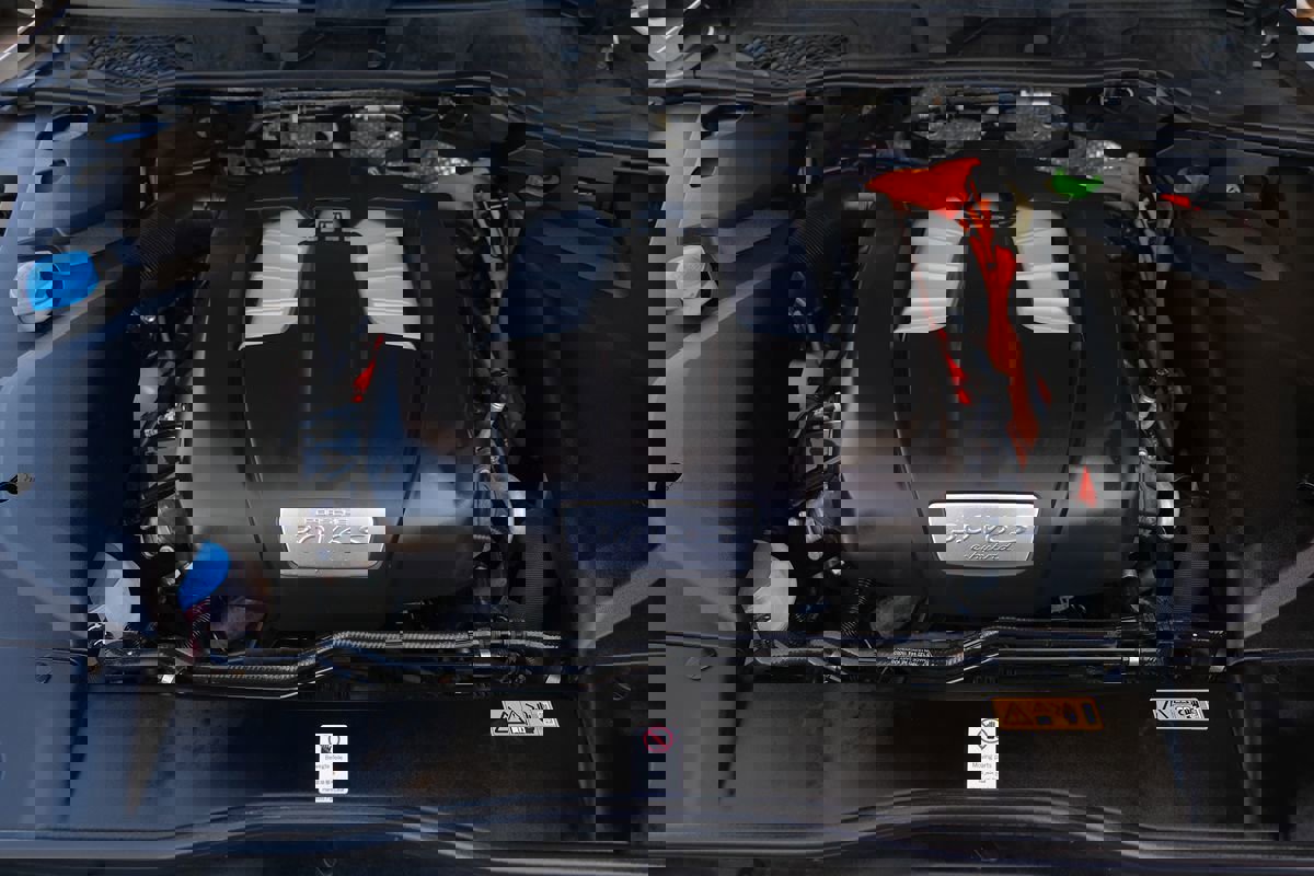 Used 2017 Porsche Cayenne S image 10