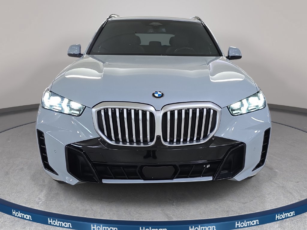 Certified 2024 BMW X5 sDrive40i w/ Executive Package RWD image 2