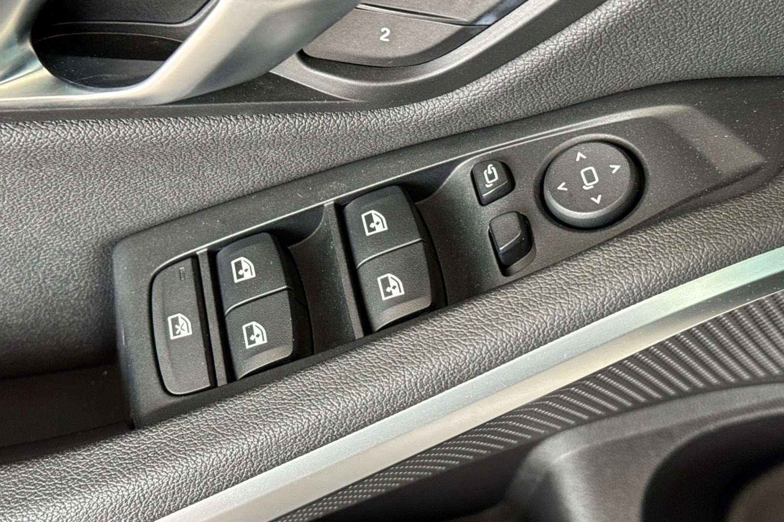 Used 2021 BMW 330i Sedan w/ Driving Assistance Package image 13