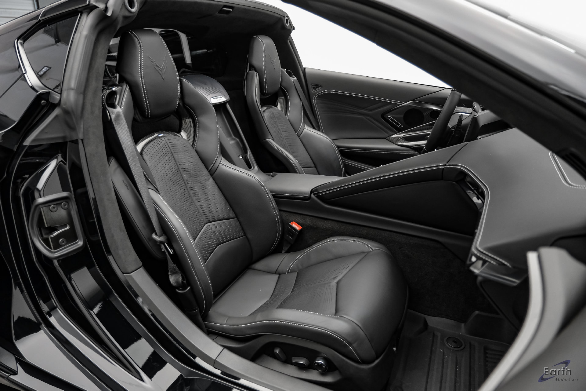 Used 2023 Chevrolet Corvette Z06 w/ Stealth Interior Trim Package RWD image 66