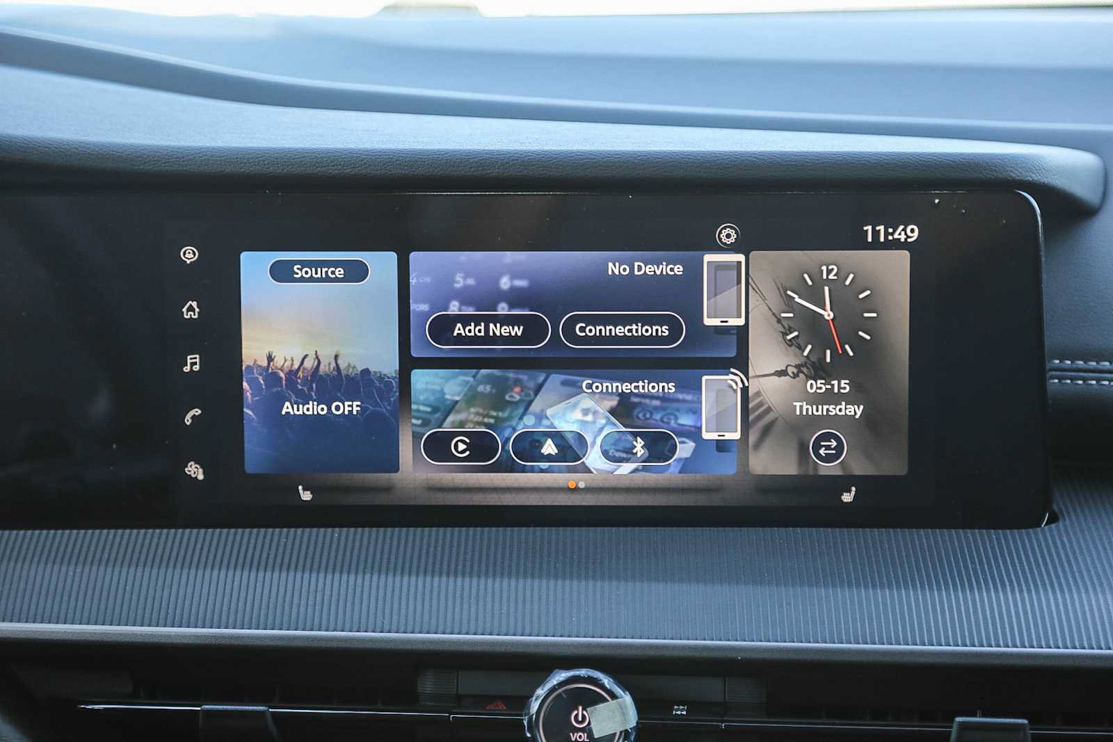 New 2025 Nissan Murano SV FWD image 17