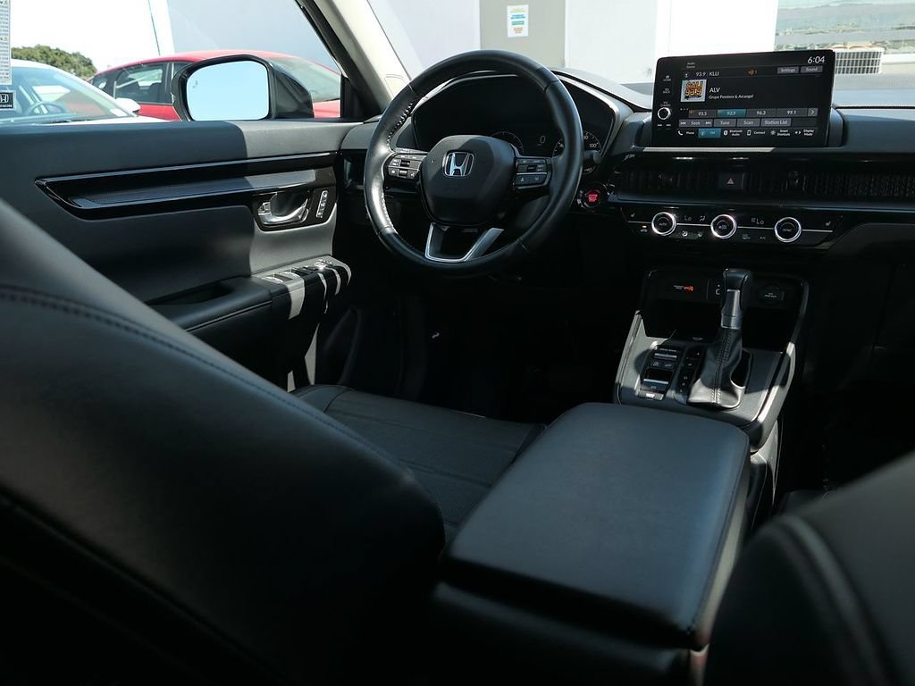 Used 2025 Honda CR-V EX-L image 41