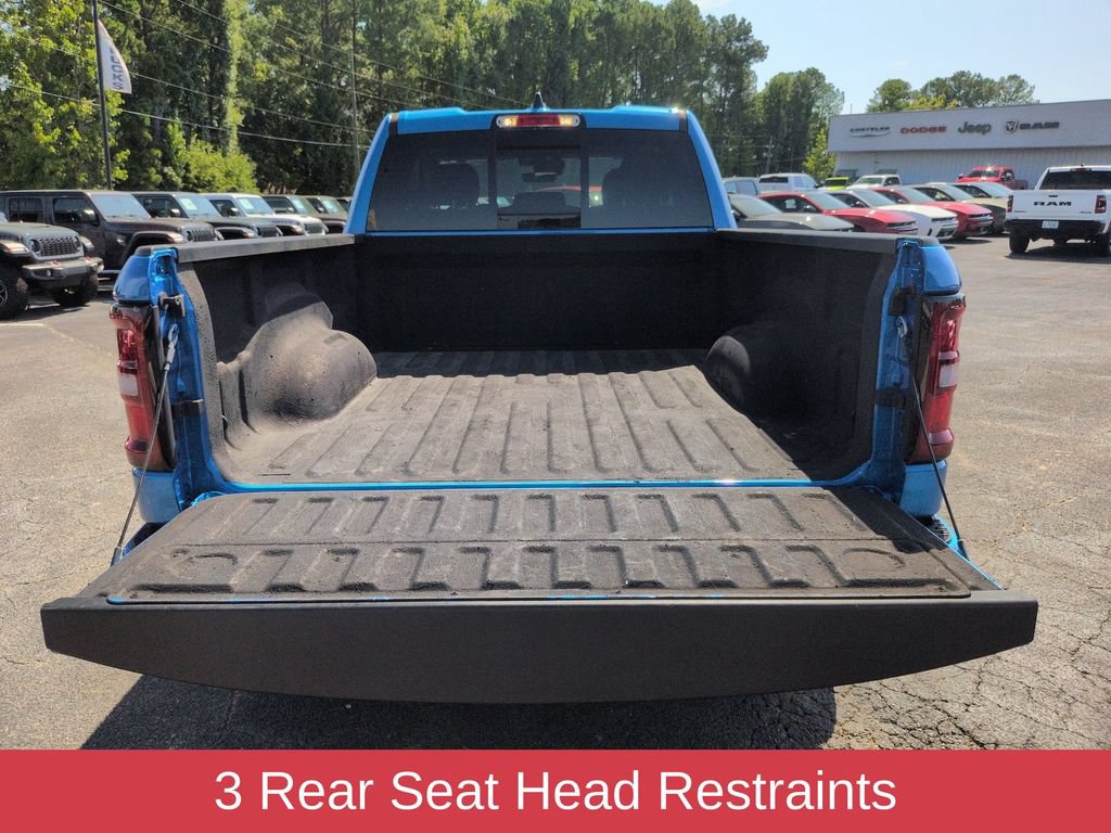 Used 2025 RAM 1500 Tradesman w/ Night Edition AWD/4WD image 31