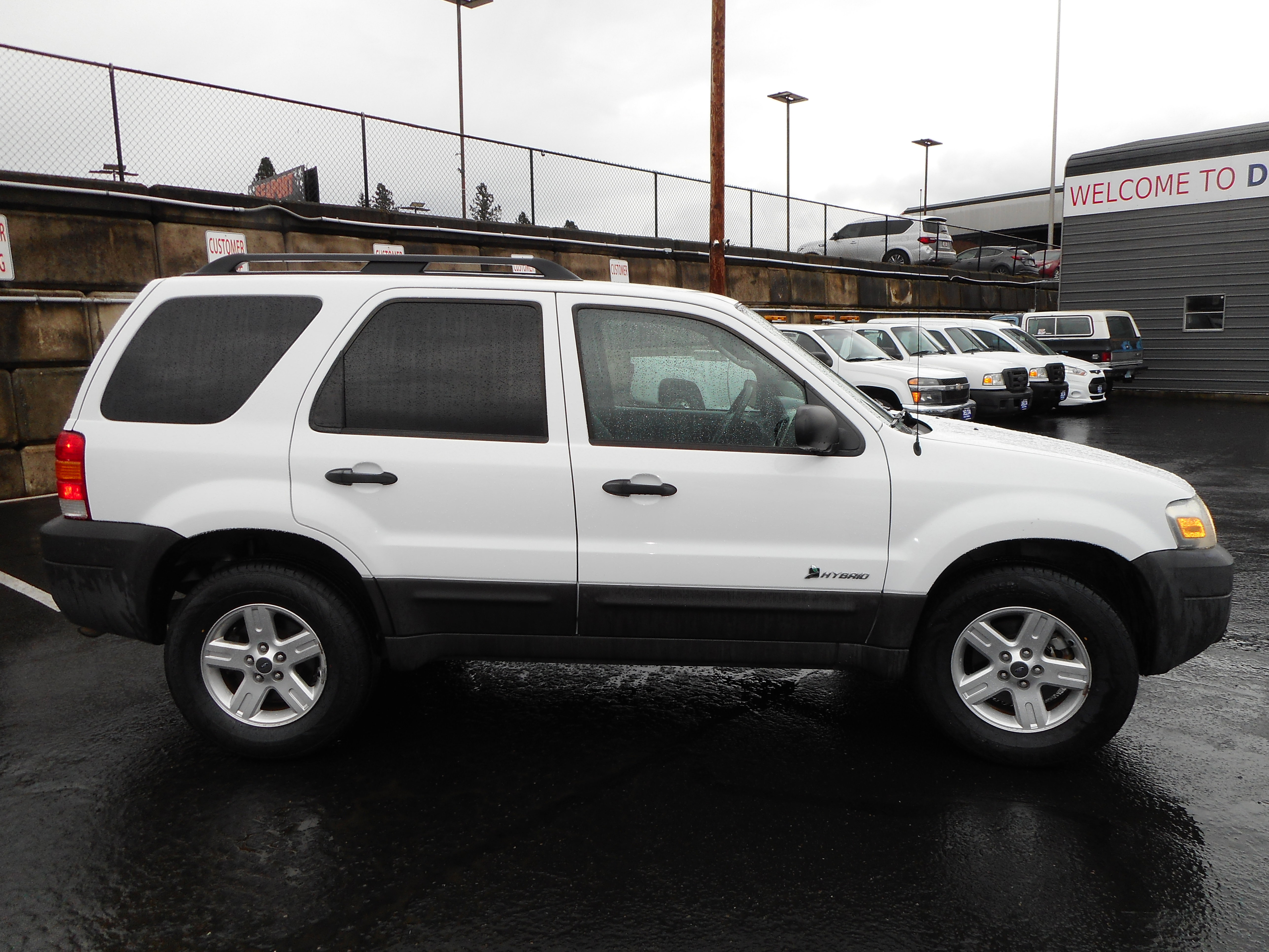 Used 2007 Ford Escape 4WD Hybrid image 2