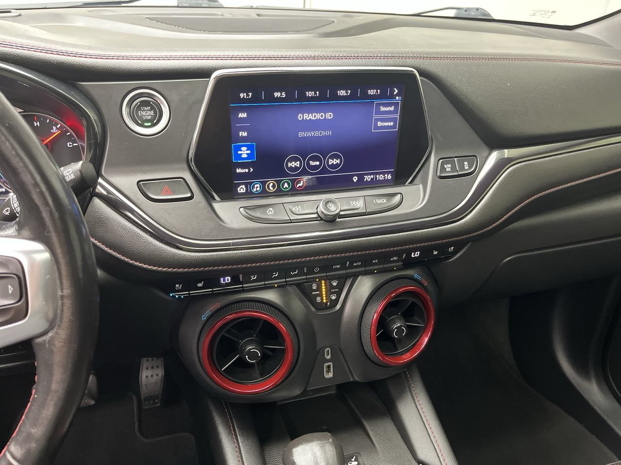 Used 2019 Chevrolet Blazer RS AWD/4WD image 18