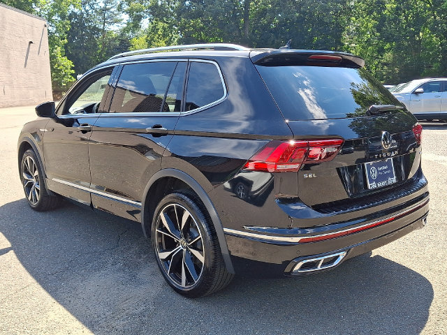 Certified 2023 Volkswagen Tiguan SEL R-Line AWD/4WD image 7