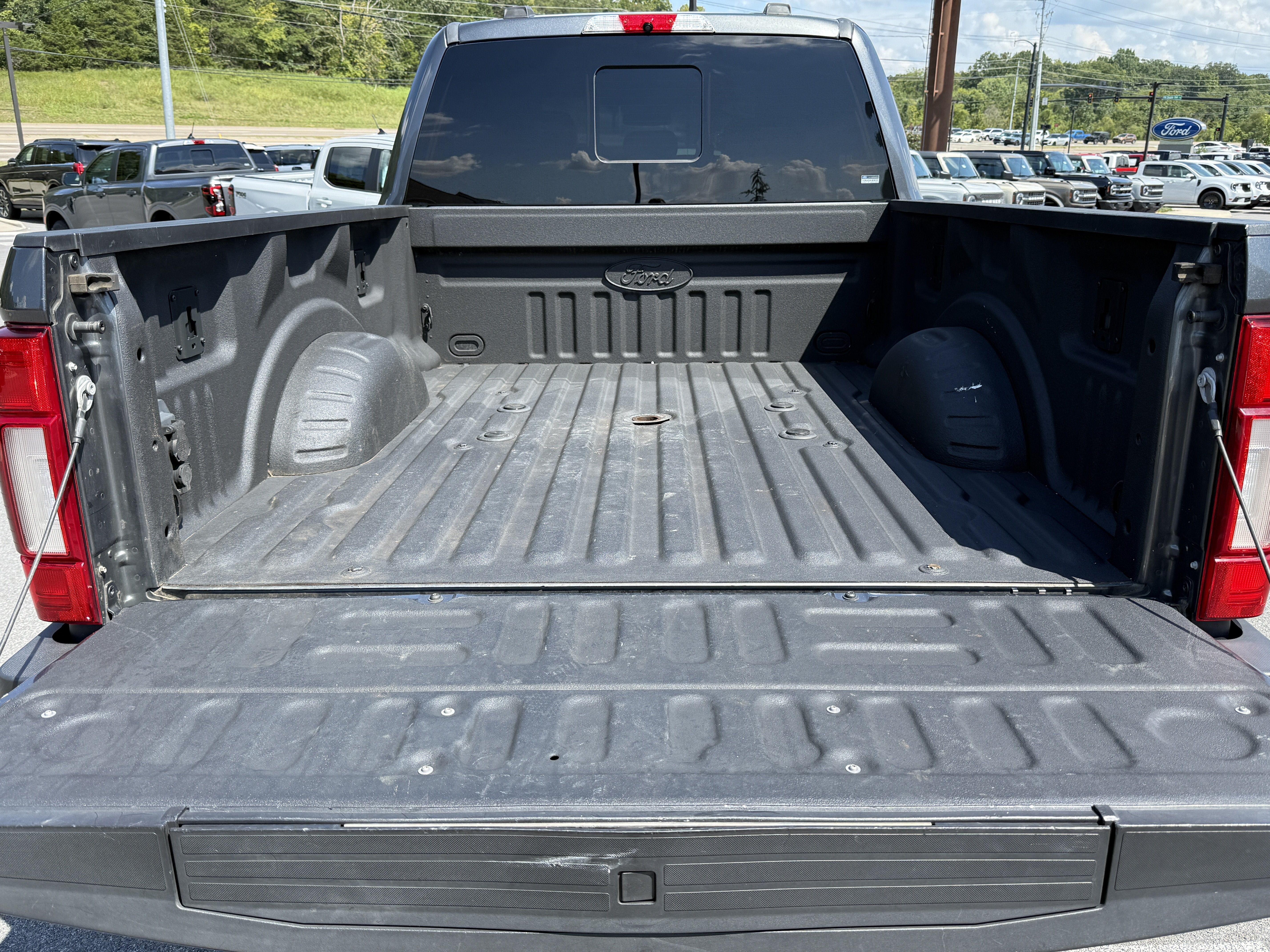 Used 2020 Ford F250 Lariat AWD/4WD image 13