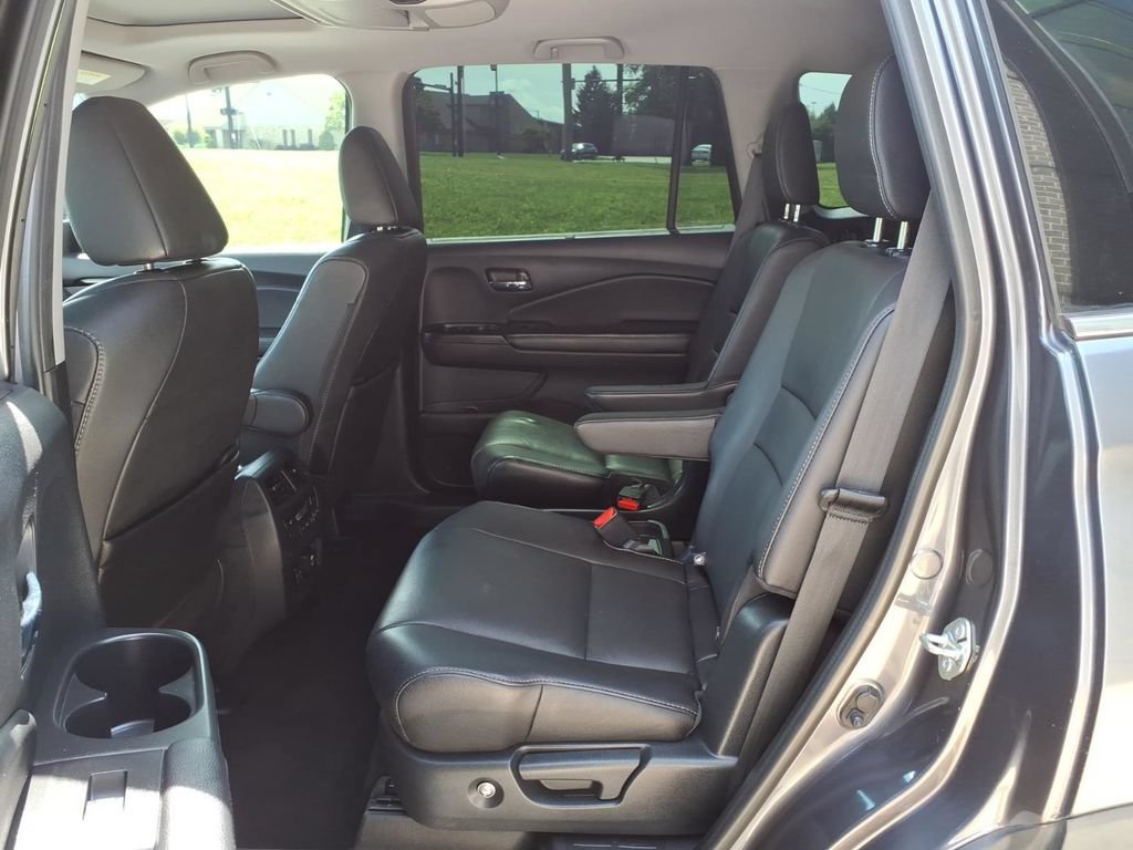 Used 2019 Honda Pilot Touring image 25