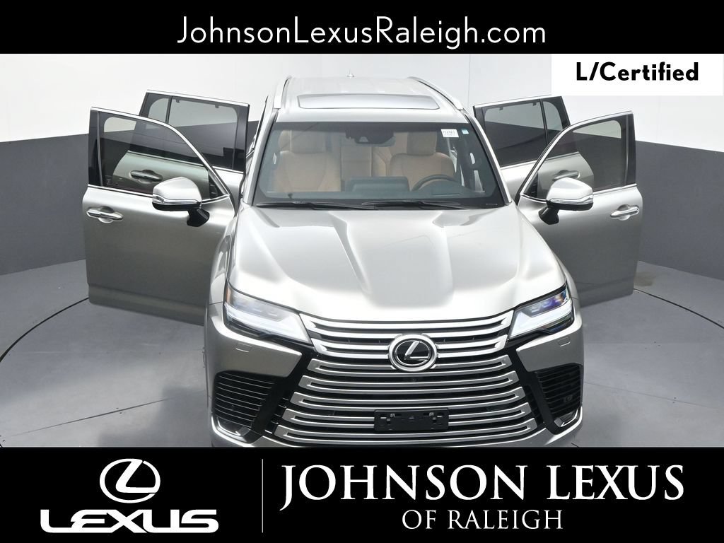 Certified 2024 Lexus LX 600 4WD w/ Luxury Package image 33