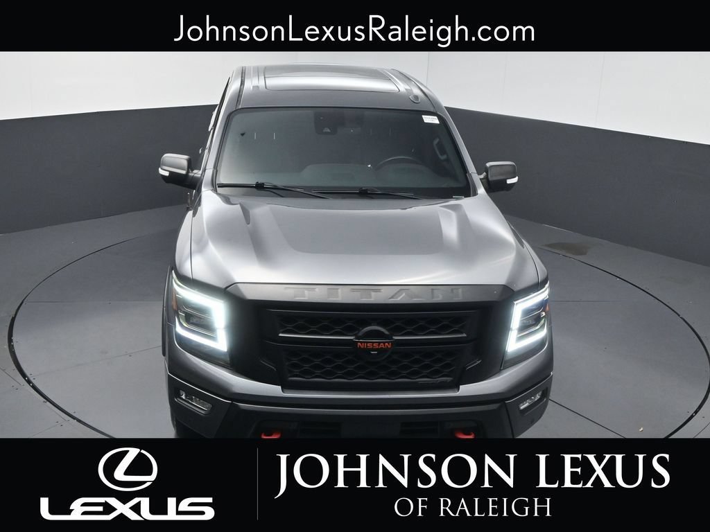 Used 2021 Nissan Titan PRO-4X w/ Pro-4x Convenience Package AWD/4WD image 24
