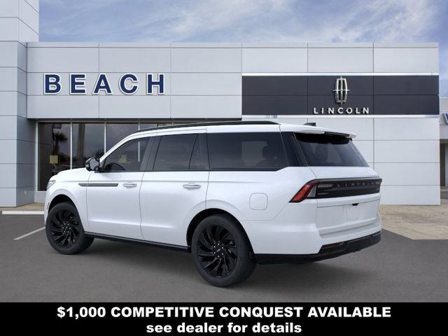 New 2025 Lincoln Navigator Reserve w/ Jet Appearance Package AWD/4WD image 5