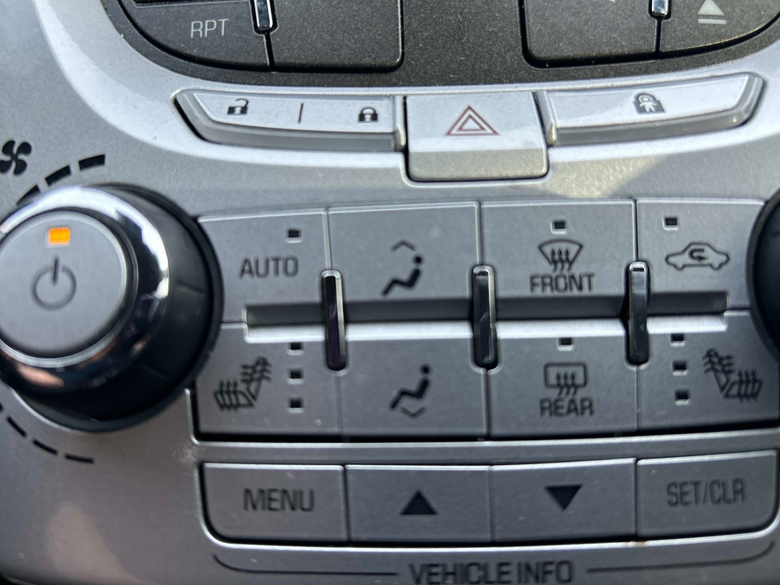 Used 2013 GMC Terrain SLE w/ Chrome and Technology Package AWD/4WD image 27