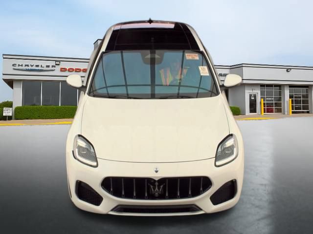 Used 2023 Maserati Grecale GT AWD/4WD image 3