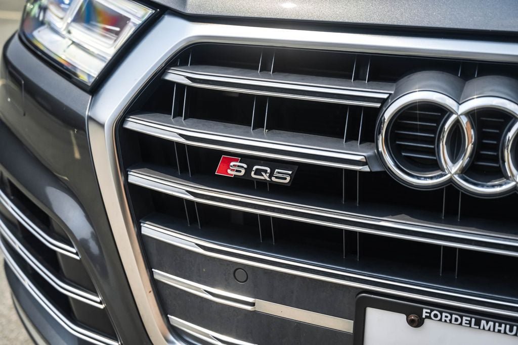 Used 2019 Audi SQ5 Premium Plus w/ Premium Plus Package AWD/4WD image 13