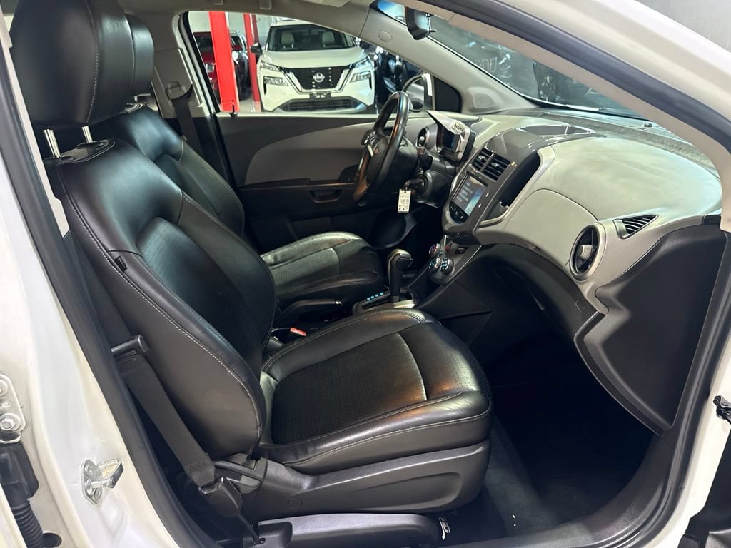Used 2015 Chevrolet Sonic LTZ FWD image 35