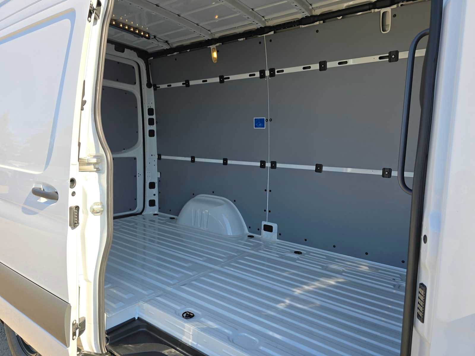 New 2026 Mercedes-Benz Sprinter 2500 image 16