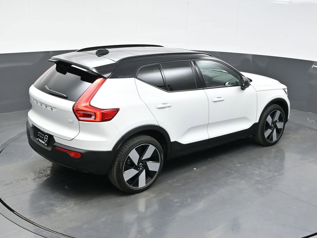 Used 2023 Volvo XC40 Recharge Ultimate w/ Protection Package Premier image 24