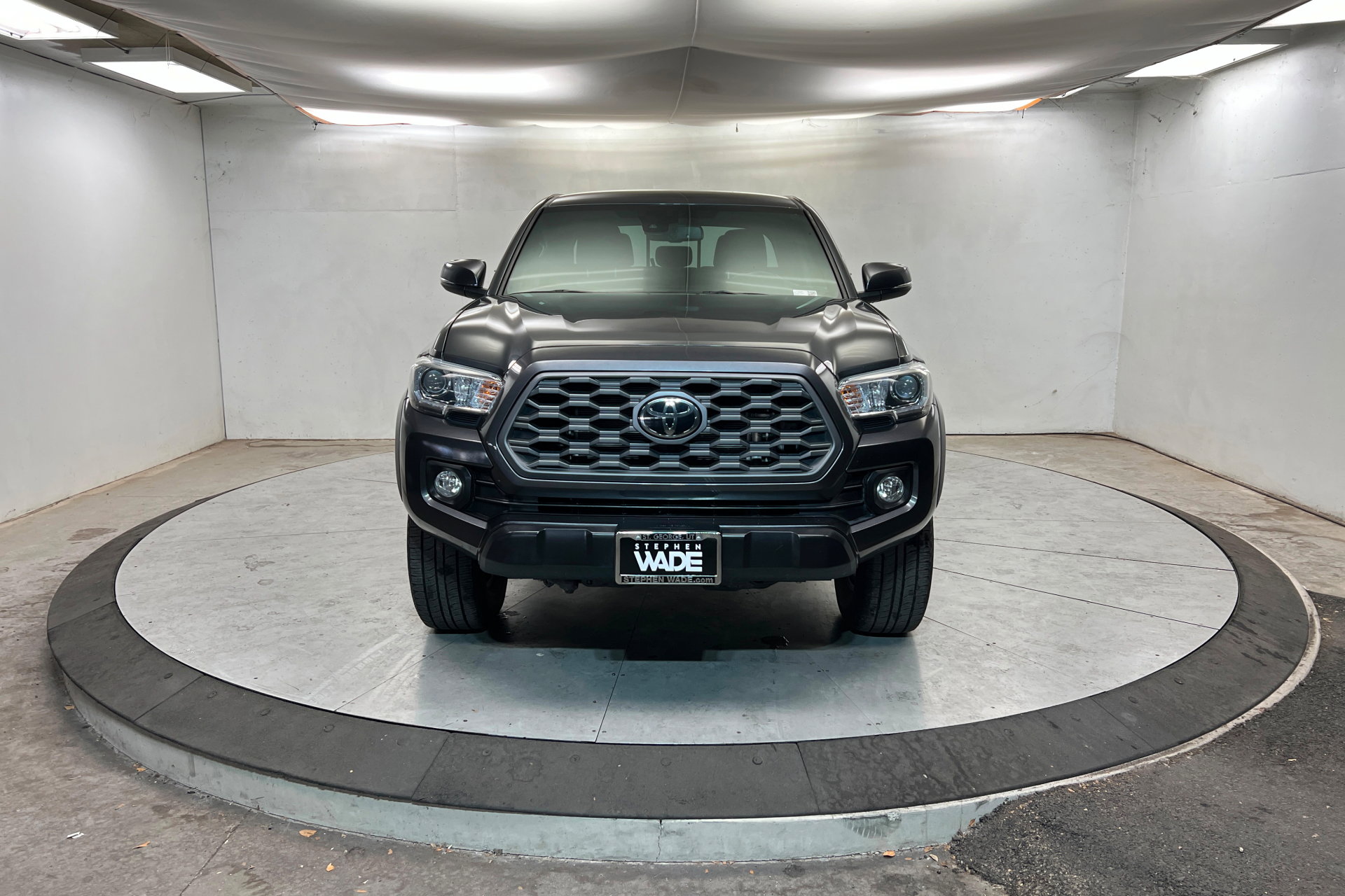 Used 2023 Toyota Tacoma TRD Off-Road image 9