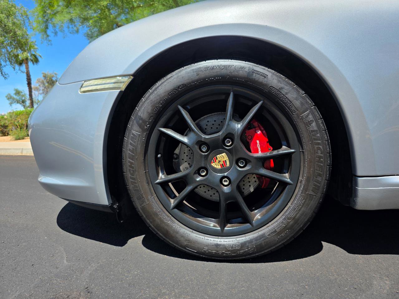 Used 2005 Porsche Boxster RWD image 36