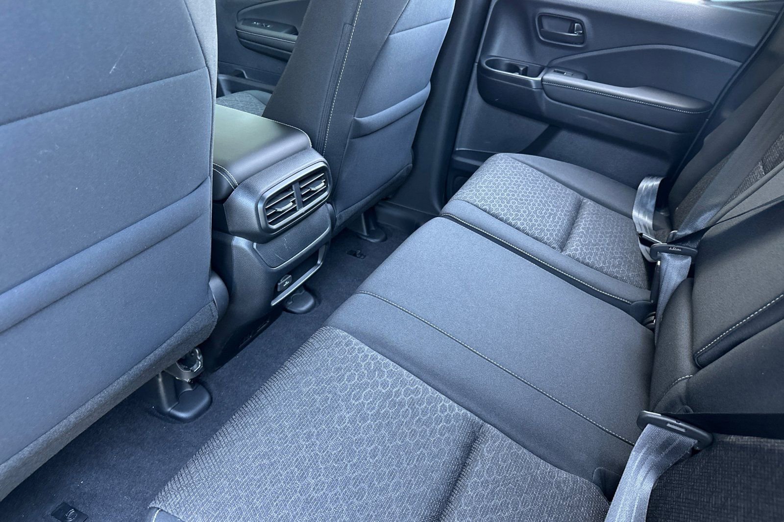 New 2025 Honda Ridgeline Sport image 8