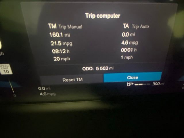 Certified 2025 Volvo S60 B5 Core image 17