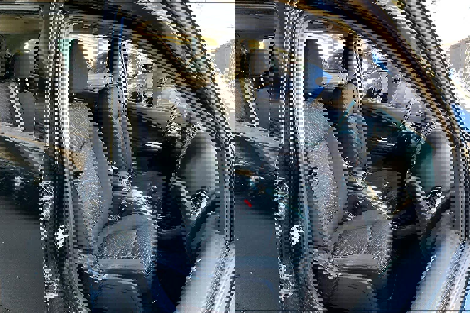 Used 2019 Dodge Journey SE image 8