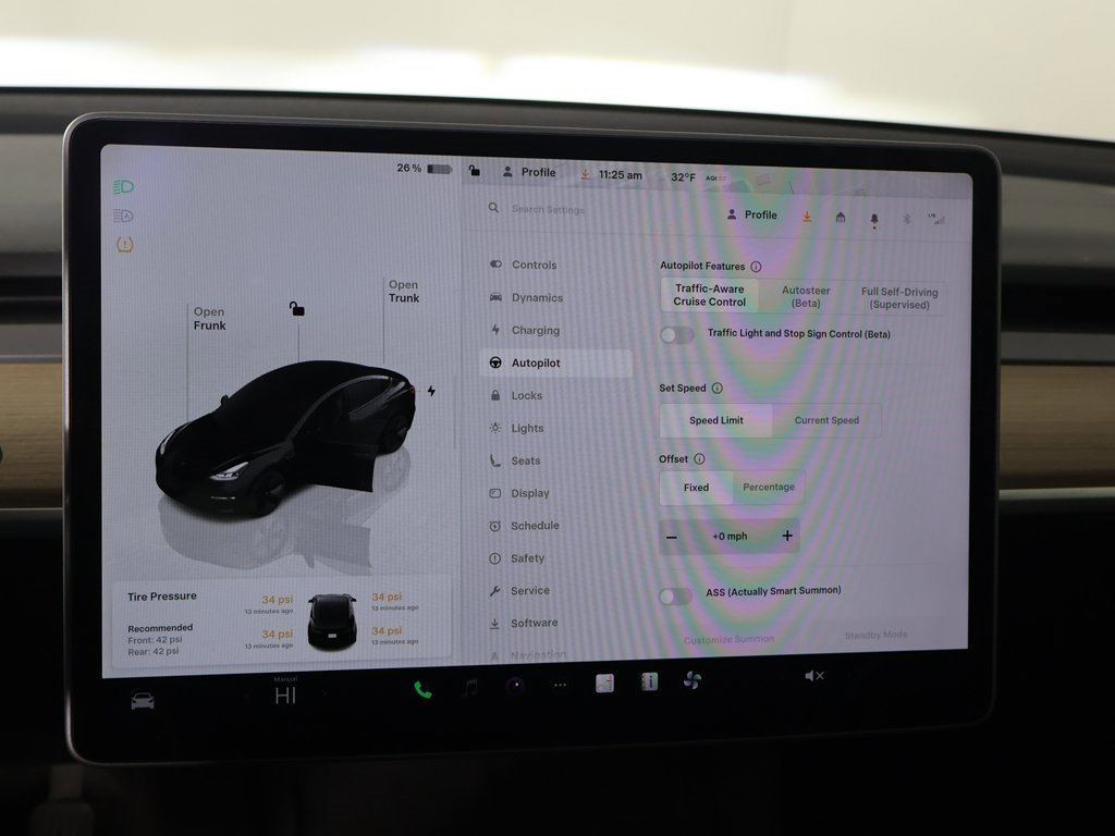 Used 2023 Tesla Model 3 Standard Range image 44