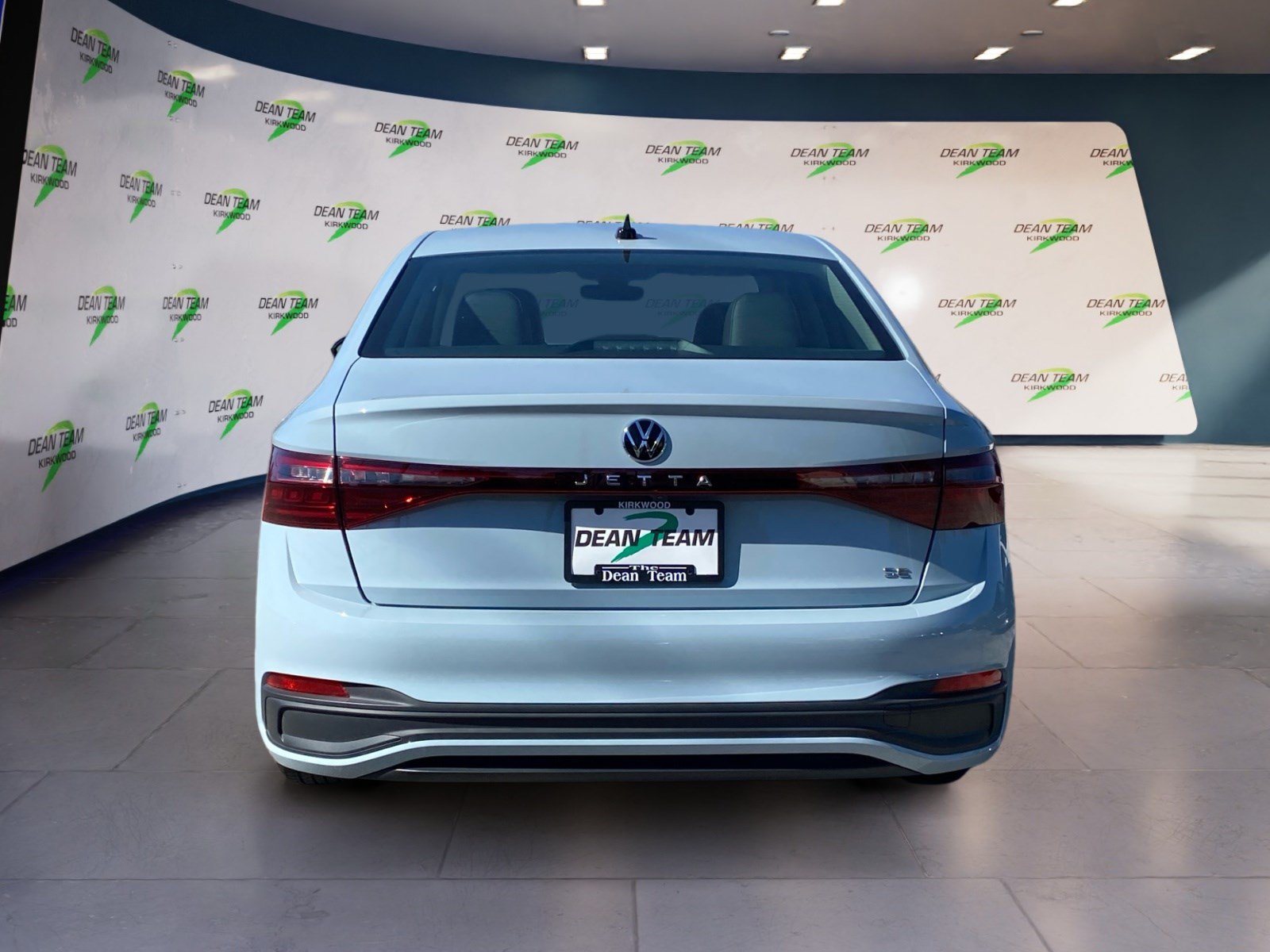 Used 2025 Volkswagen Jetta SE FWD image 8