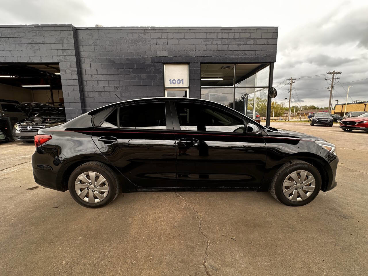 Used 2019 Kia Rio S image 9