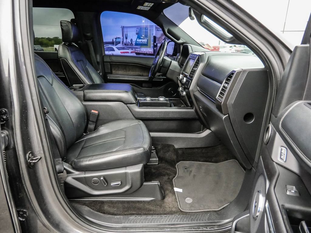 Used 2018 Ford Expedition Limited w/ Equipment Group 301A image 14