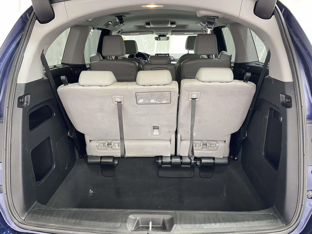 Used 2023 Honda Odyssey Touring image 9
