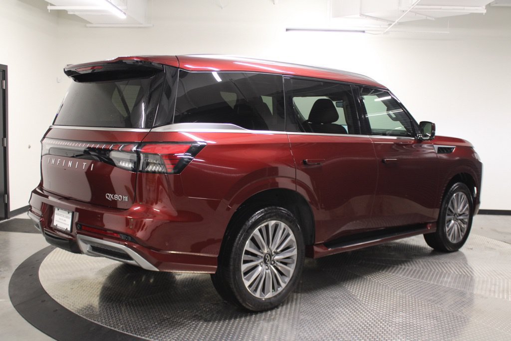 Certified 2025 INFINITI QX80 Sensory AWD/4WD image 7