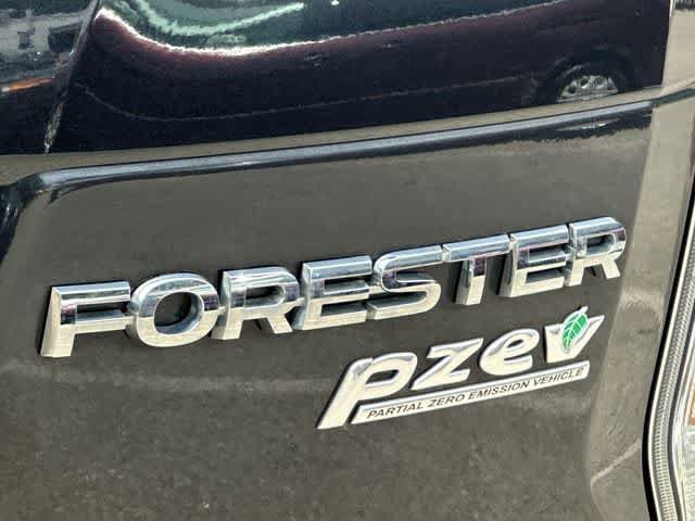 Used 2017 Subaru Forester 2.5i Premium AWD/4WD image 18