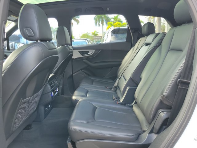 Used 2018 Audi Q7 2.0T Premium Plus w/ Premium Plus Package AWD/4WD image 8