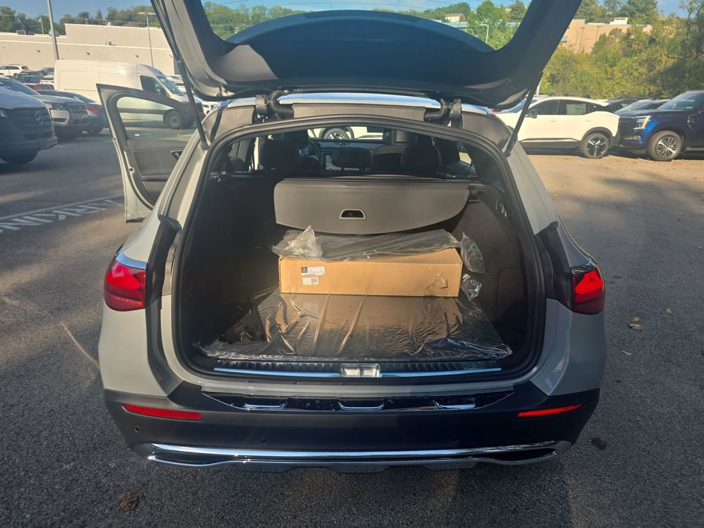 New 2026 Mercedes-Benz E 450 4MATIC All-Terrain Wagon image 23