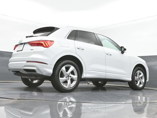 Used 2022 Audi Q3 2.0T Premium AWD/4WD image 46