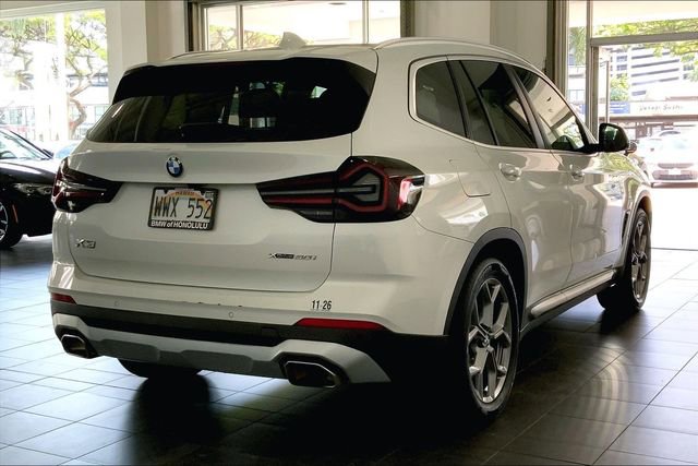 Used 2024 BMW X3 xDrive30i AWD/4WD image 6