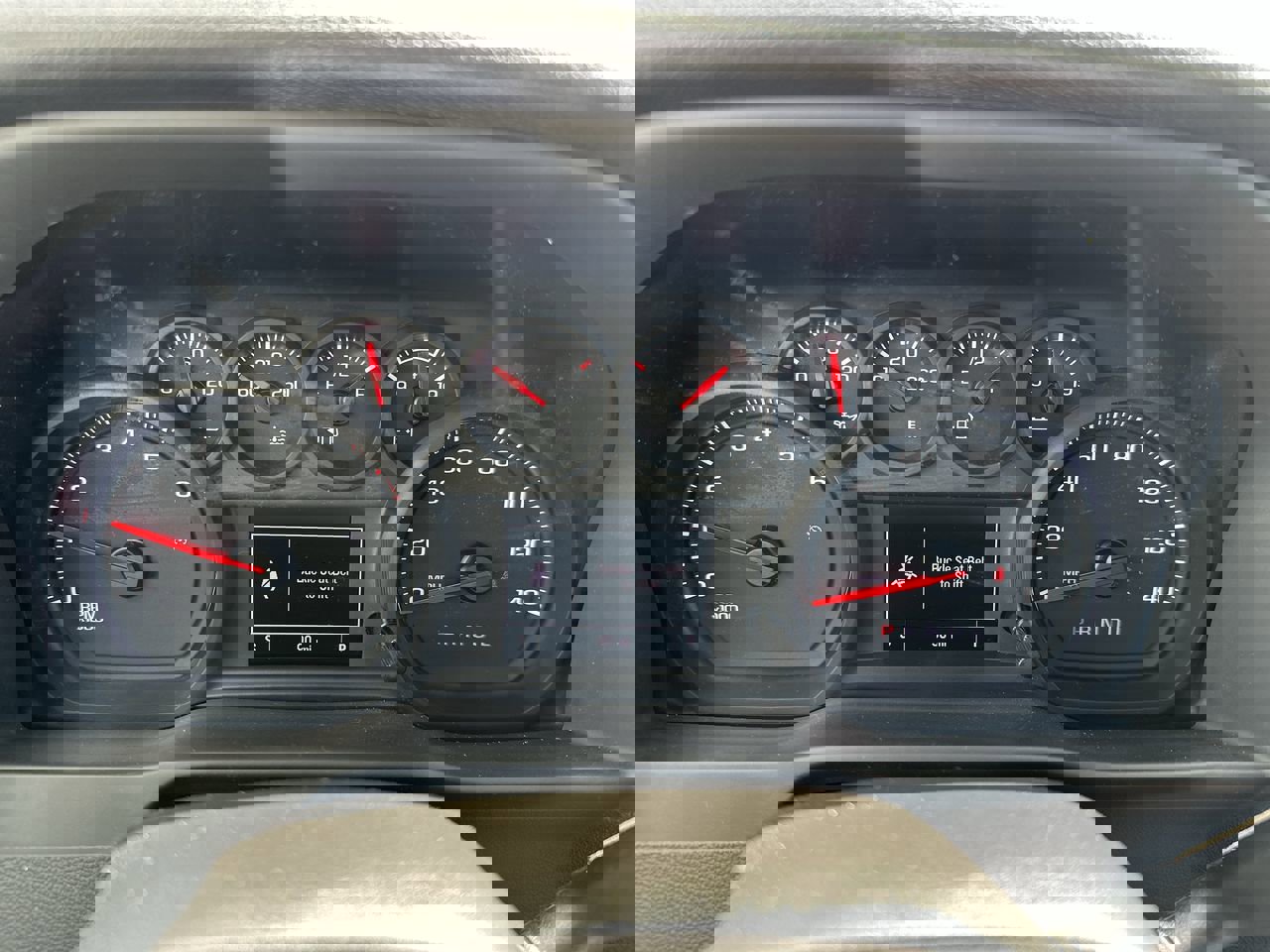 New 2025 GMC Sierra 2500 Pro w/ Convenience Package image 15